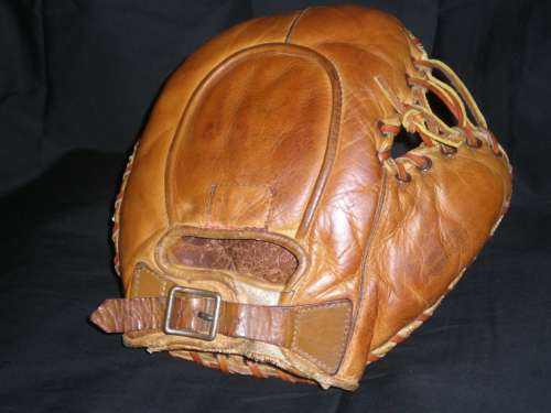 George Sisler Rawlings Back Popovich